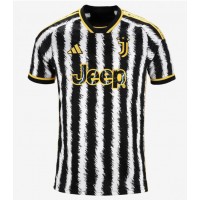 Billiga Juventus Andrea Cambiaso #27 Hemma fotbollskläder 2023-24 Kortärmad